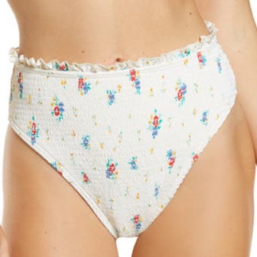 NWT Billabong x Wrangler Meadowlands Smocked Swim Bottom Size Small